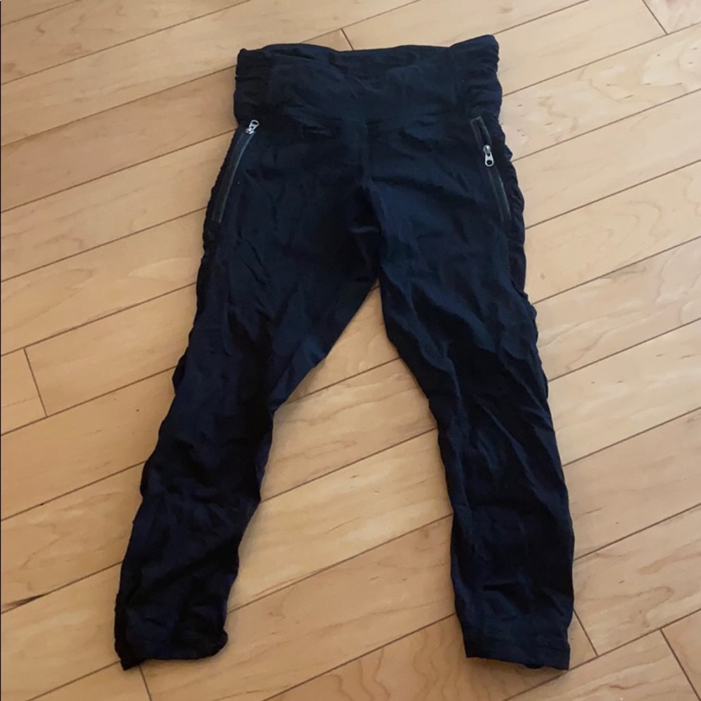 Lululemon black leggings size 2